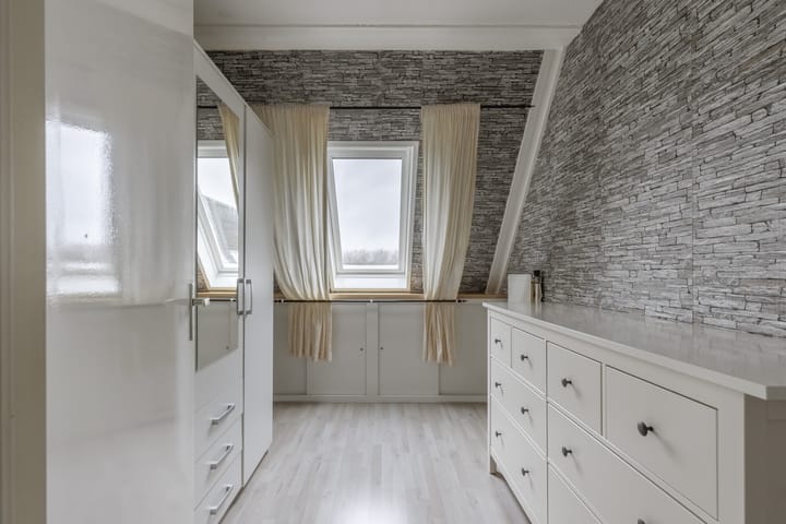 Foto 24 van C. van Eesterenplein 8