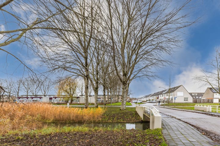 Foto 39 van C. van Eesterenplein 8