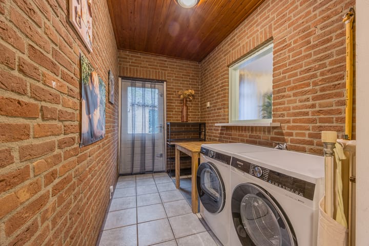 Photo 16 of Gerritsweg 17