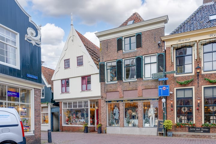 Foto 6 van Rechtestraat 110