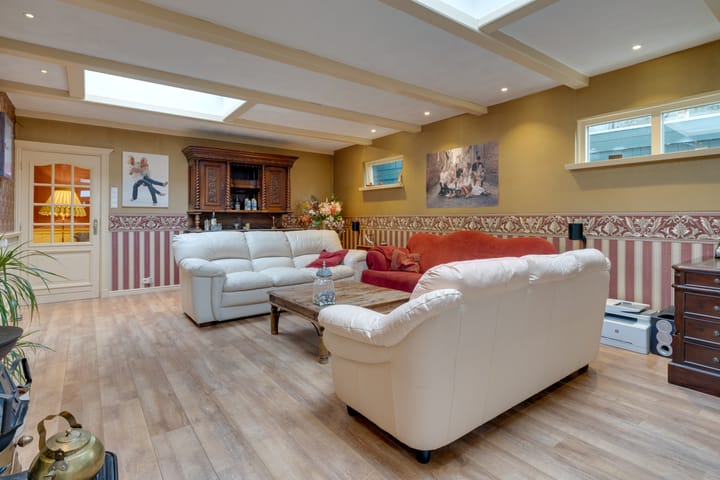 Foto 14 van Rechtestraat 110