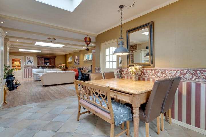 Foto 20 van Rechtestraat 110