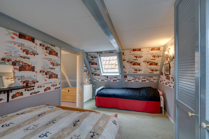 Foto 39 van Rechtestraat 110