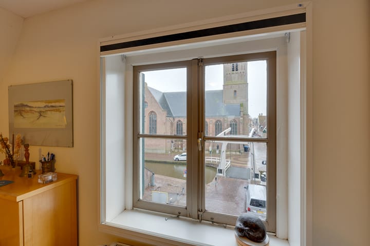 Foto 66 van Rechtestraat 110