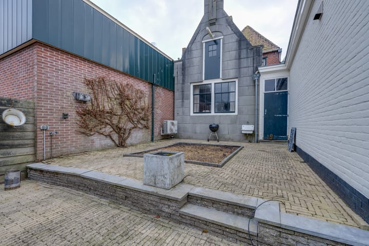 Foto 78 van Rechtestraat 110