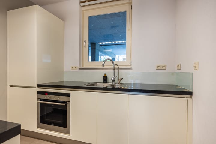 Foto 10 van Hillebrant Jacobsplein 37