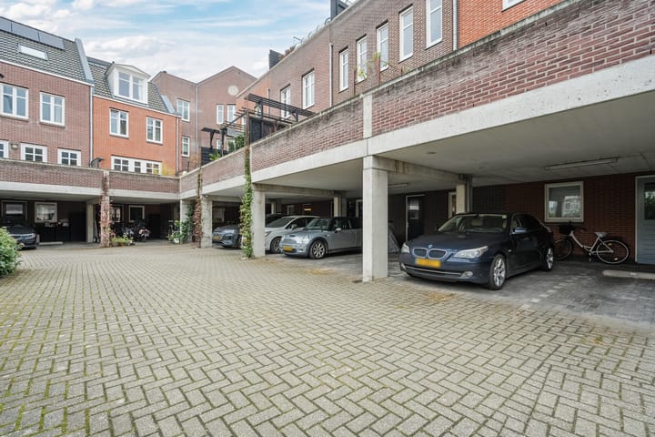 Foto 17 van Hillebrant Jacobsplein 37