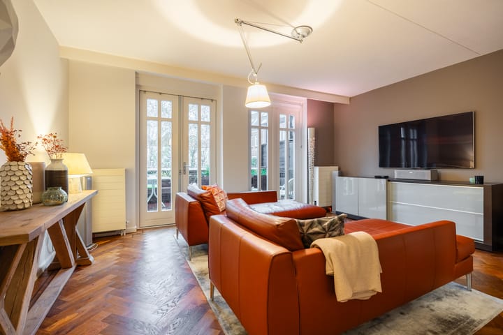 Foto 28 van Hillebrant Jacobsplein 37