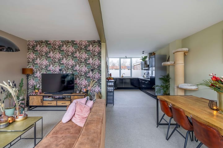 Foto 11 van Lucernehof 84