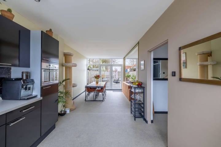 Foto 14 van Lucernehof 84