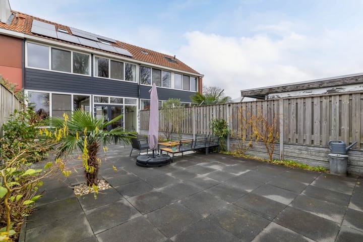 Foto 21 van Lucernehof 84