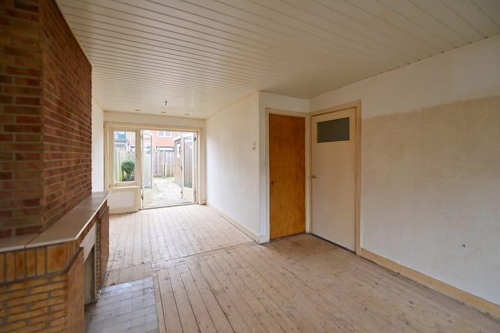 Foto 2 van Van Musschenbroekstraat 20