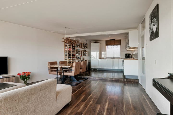 Foto 2 van Merwedestraat 66