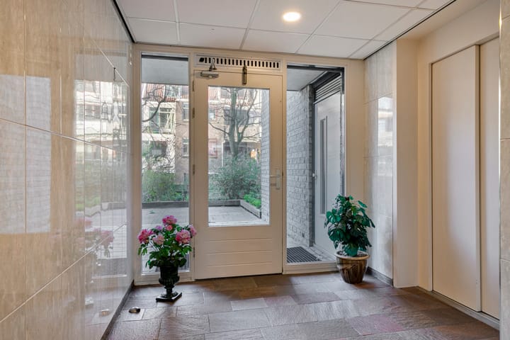 Foto 29 van Merwedestraat 66