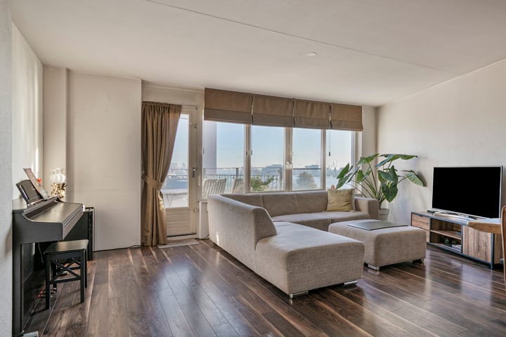 Foto 6 van Merwedestraat 66