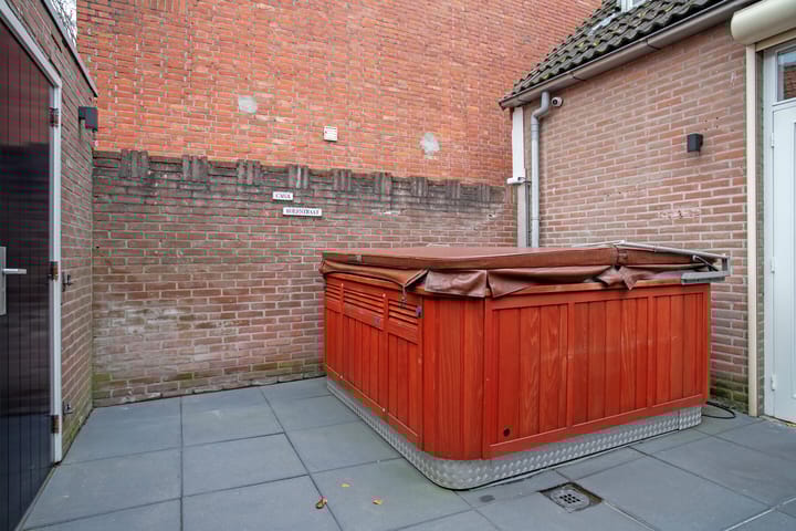 Foto 36 van Hoefstraat 138