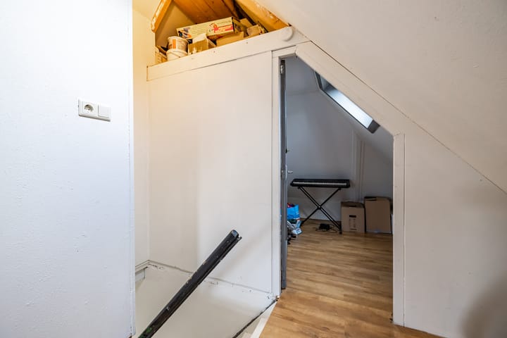 Foto 39 van Burg. Wiersumstraat 5