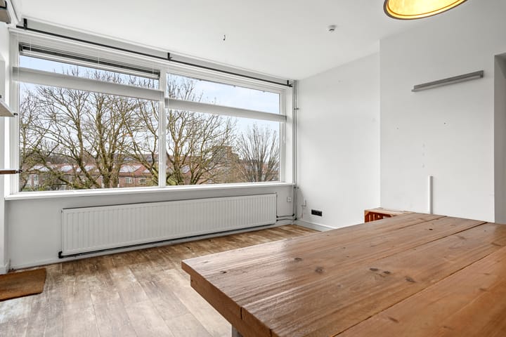 Foto 15 van Bernhardstraat 33-II