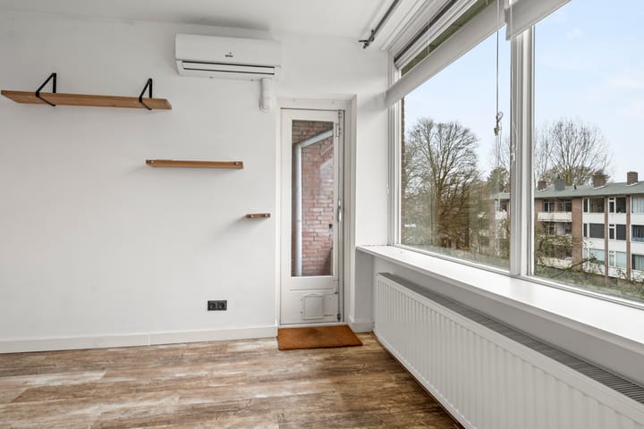 Foto 16 van Bernhardstraat 33-II