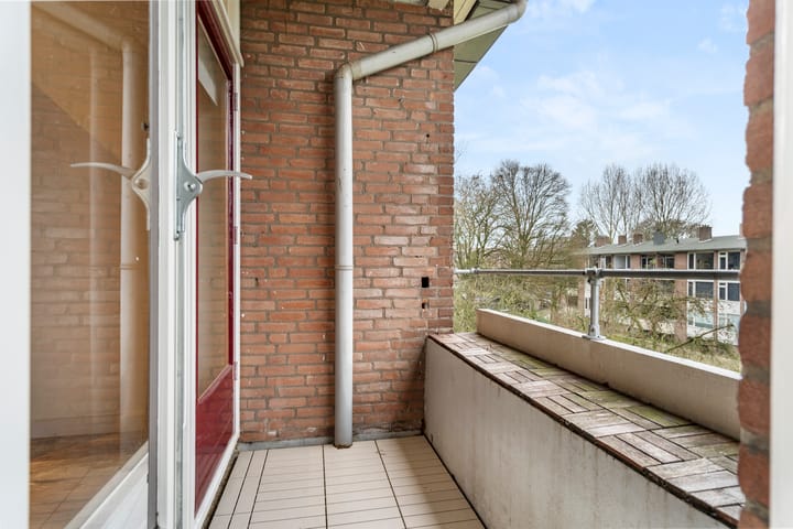 Foto 23 van Bernhardstraat 33-II