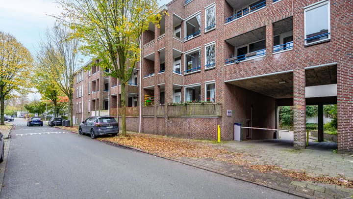 Foto 30 van Deken van Oppensingel 71