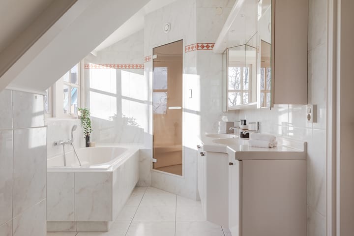 Photo 25 of Nesdijk 27-C