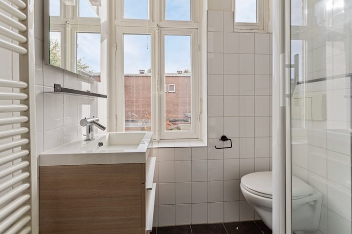 Foto 17 van Elisabeth Strouvenlaan 55