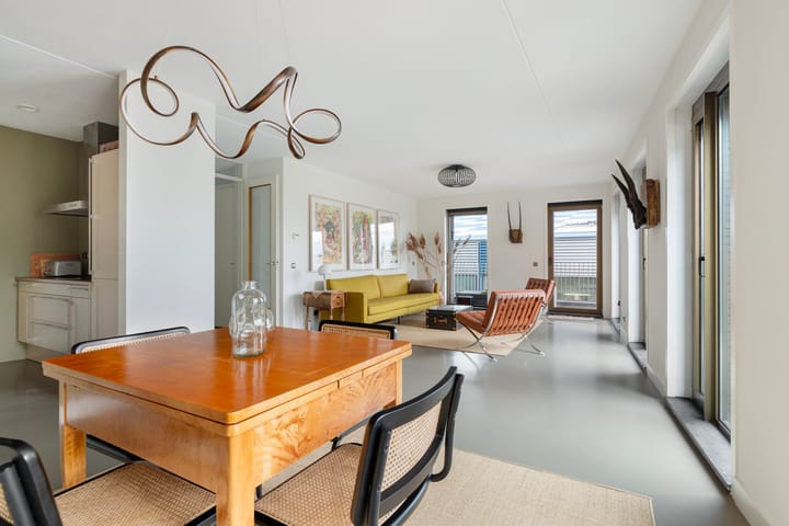 Foto 3 van Lloydstraat 216