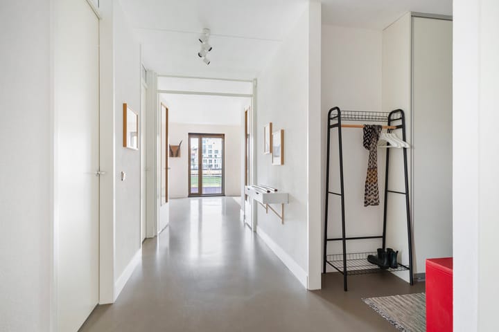 Foto 19 van Lloydstraat 216