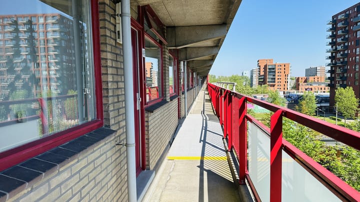 Foto 2 van Aart van der Leeuwlaan 49