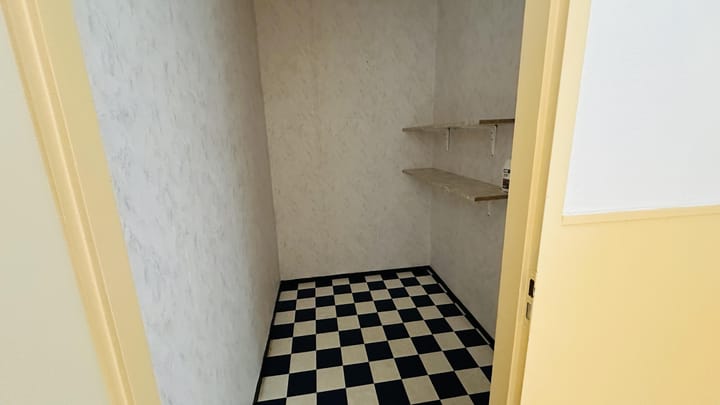 Photo 14 of Aart van der Leeuwlaan 49