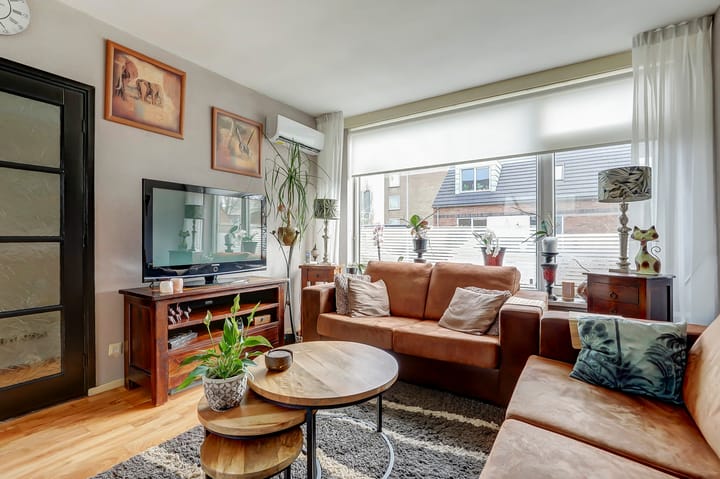 Foto 4 van Janus Erasmiusstraat 8