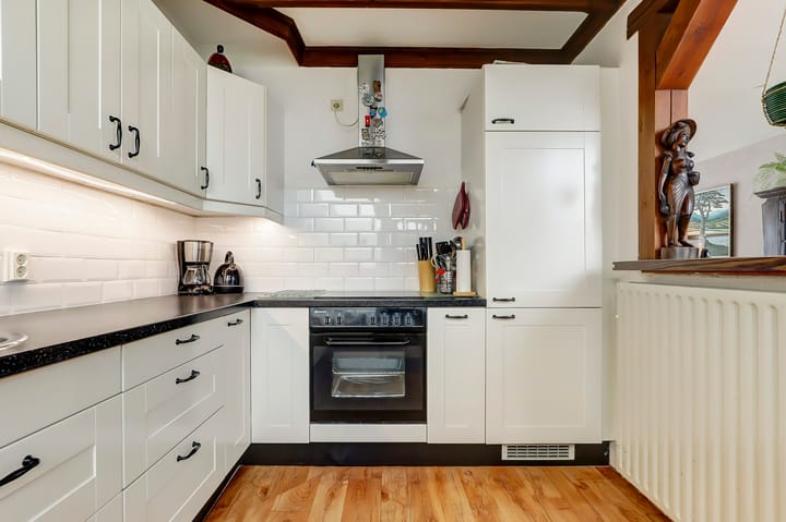 Foto 13 van Janus Erasmiusstraat 8