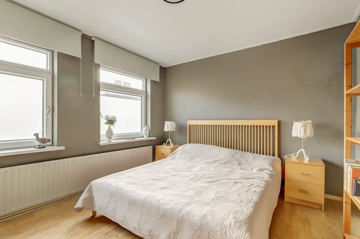 Foto 18 van Janus Erasmiusstraat 8