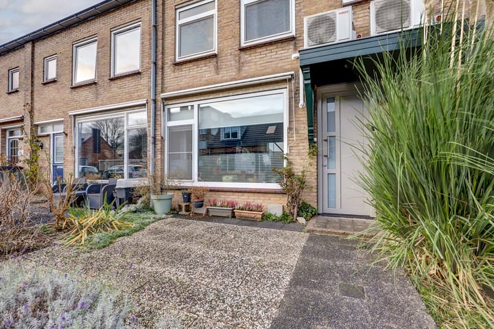 Foto 50 van Janus Erasmiusstraat 8