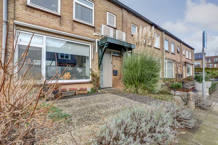 Foto 57 van Janus Erasmiusstraat 8