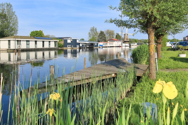 Bekijk foto 73 van Nieuwemeerdijk 19-B