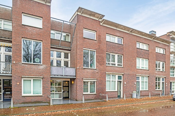 Bekijk foto 1 van Laan van Kernhem 225