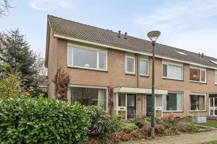 Foto 29 van Ereprijslaan 69