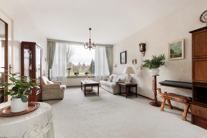 Foto 5 van Welhorst 5