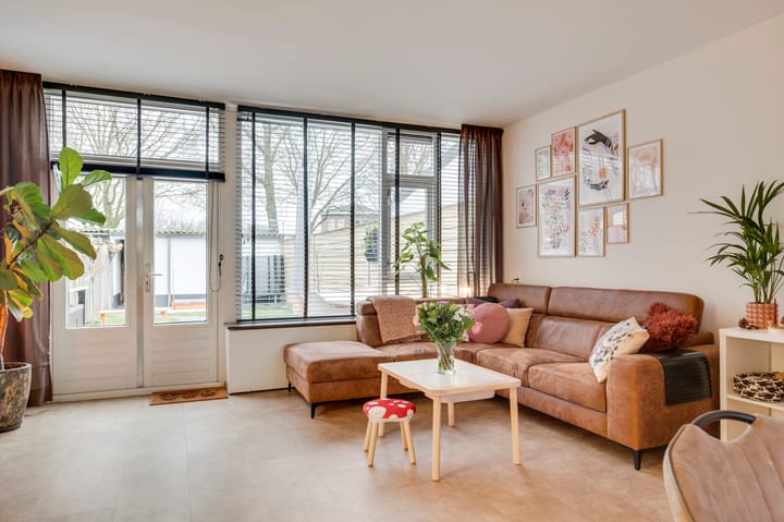 Foto 15 van Nieuwenhove 40