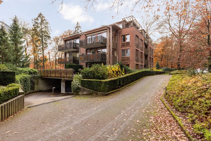 Photo 24 of Badhuislaan 81