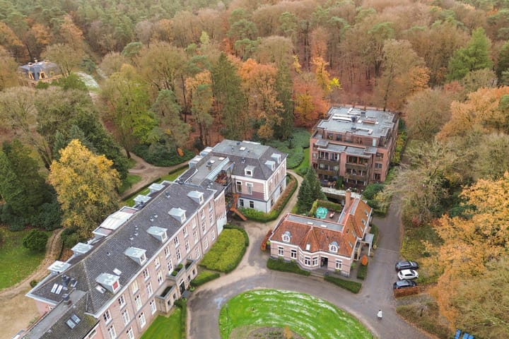 Photo 45 of Badhuislaan 81