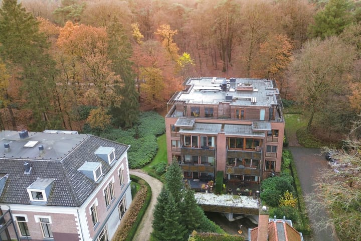 Photo 46 of Badhuislaan 81