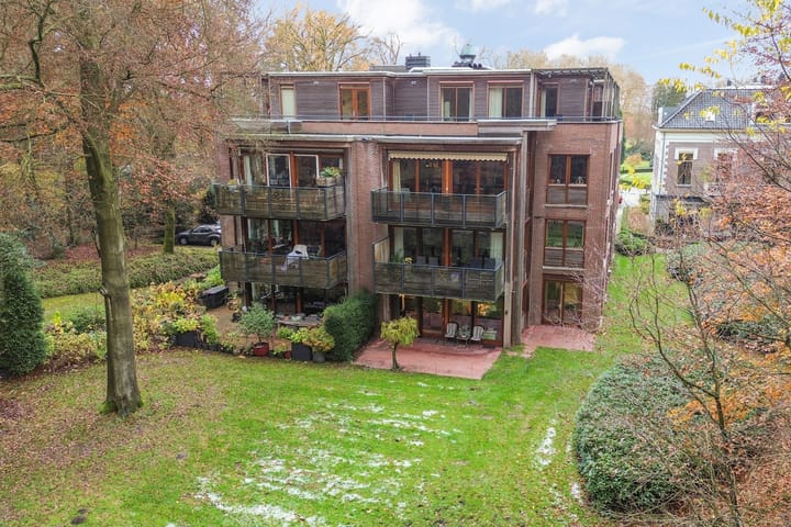 Photo 49 of Badhuislaan 81