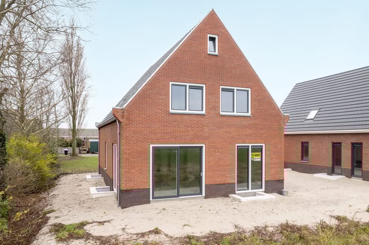 Foto 21 van Molenweg 8-B