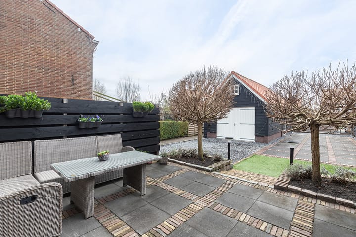 Foto 25 van Kerklaan 24