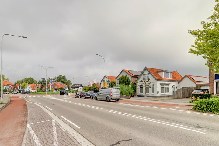 Bekijk foto 50 van 's-Gravenpolderseweg 10