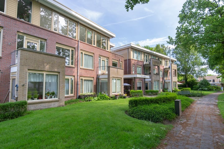 Ds. Talmasingel 111