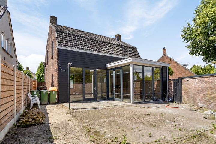 Bekijk foto 39 van Kerkstraat 12